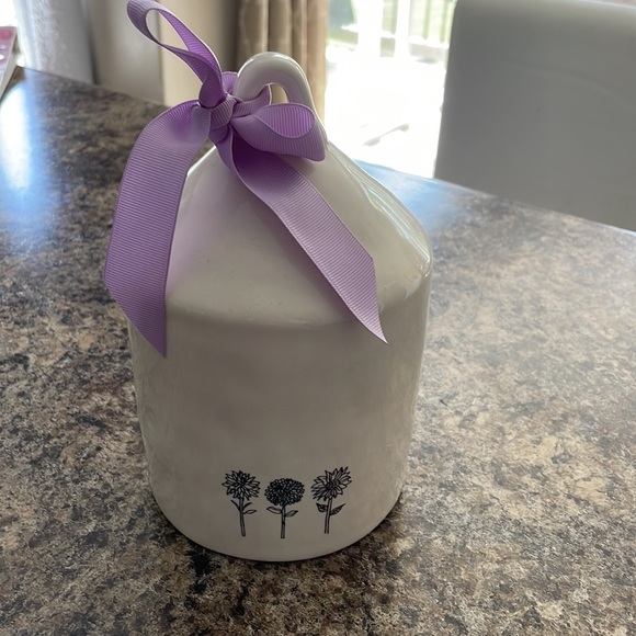 Rae Dunn Home birdhouse - Picture 2 of 2